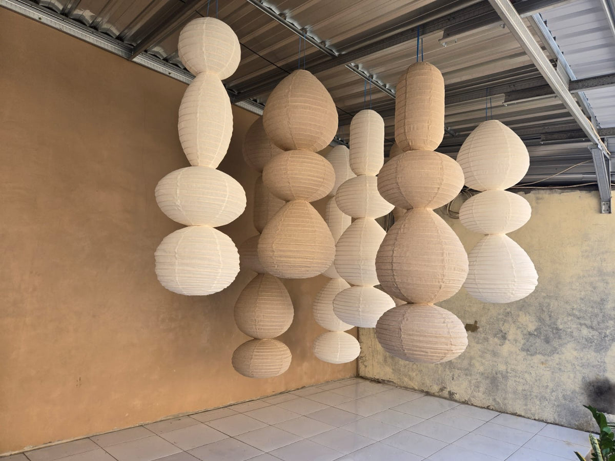 Organische vormen lamp - 4 verschillende vormen - 220 x 40 cm - naturel linnen