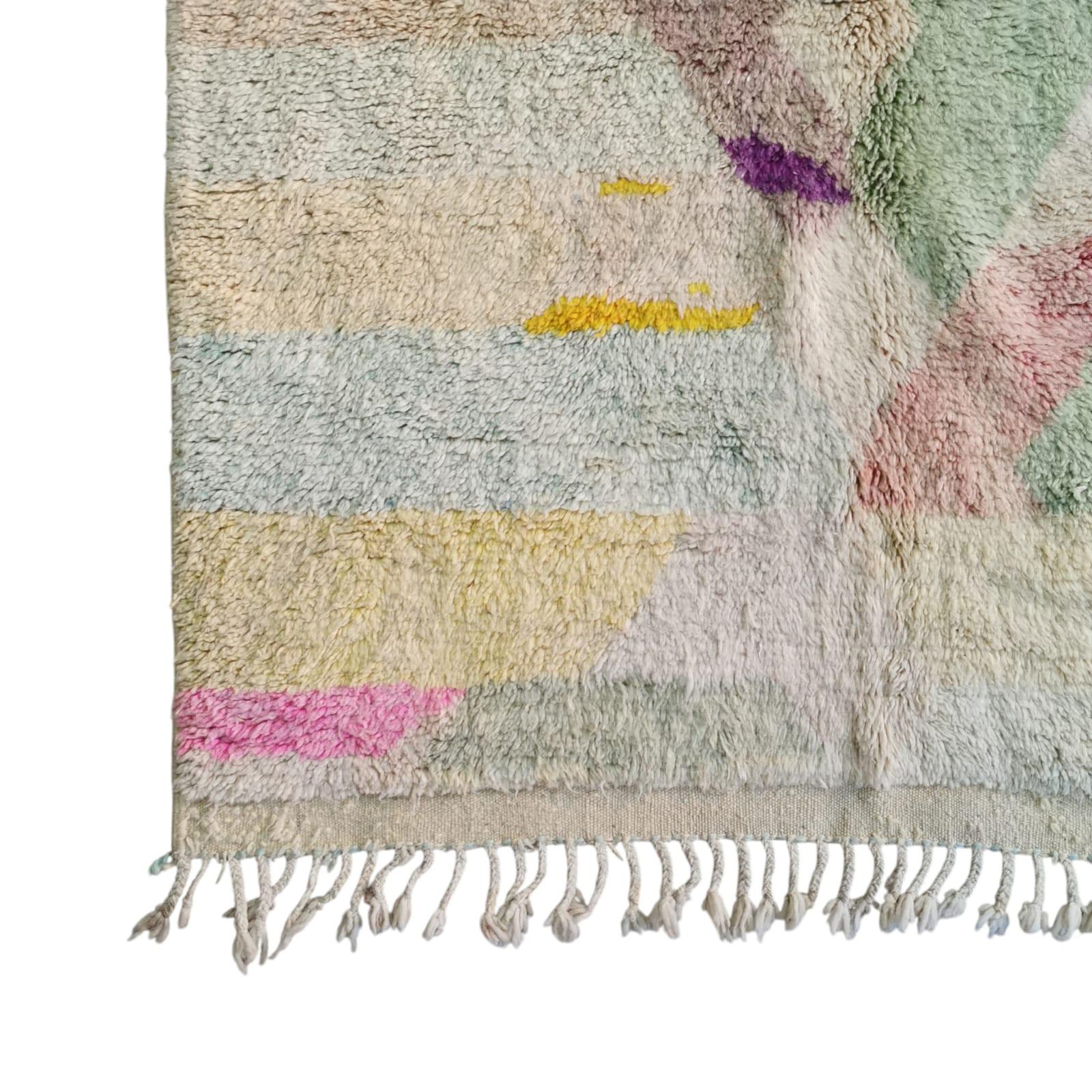 Bajoud kleed 250x 150 cm.