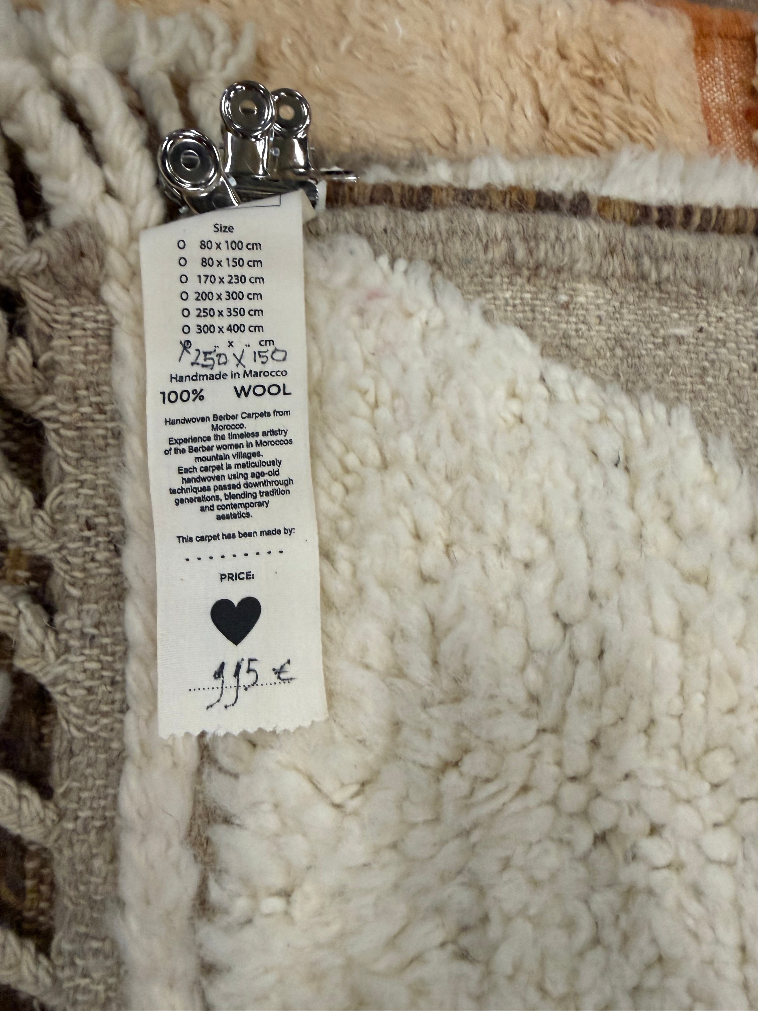 100% wollen kleed - 250x 150 cm - linnen kleur + crème - er bestaat er maar een in de hele wereld zoals deze