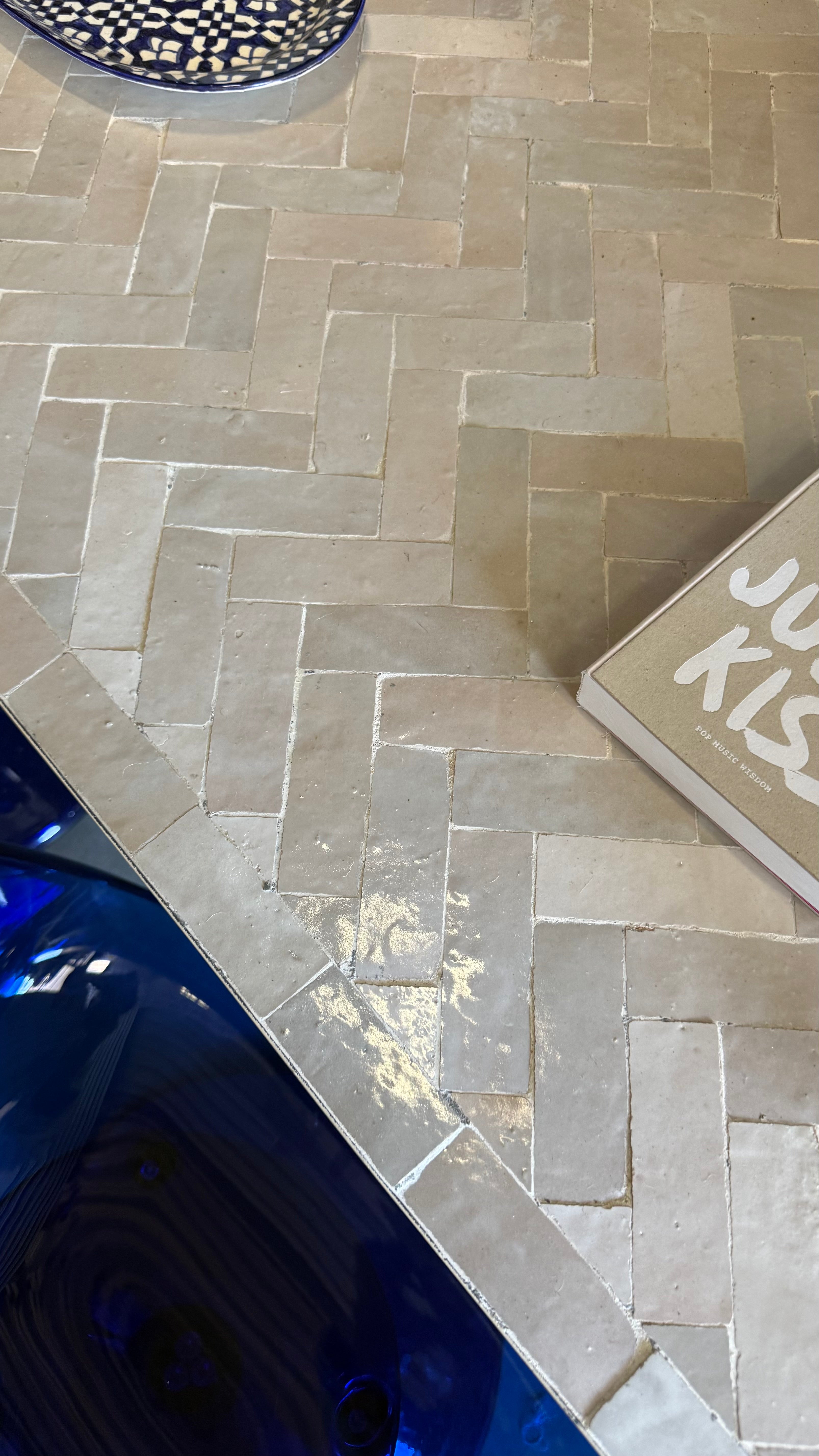 Tegeltjes tafel - wit - 200 x 100 cm - uniek exemplaar