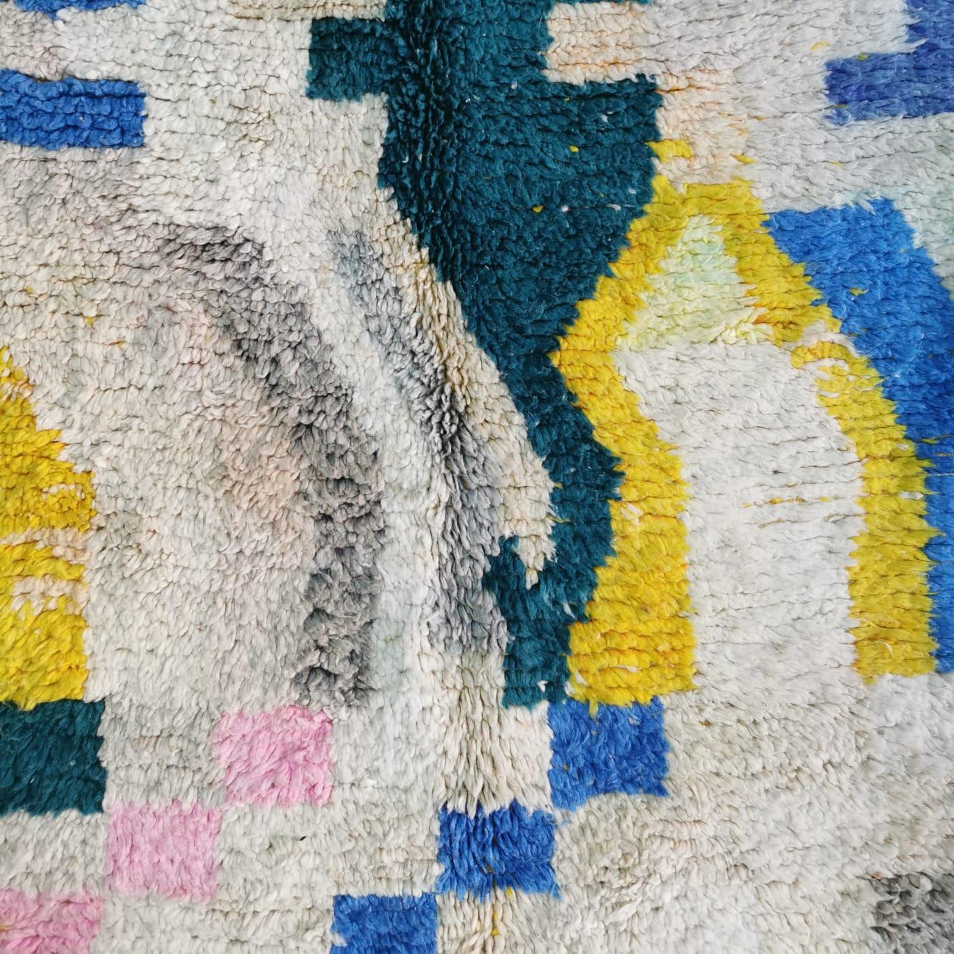 Bajoud kleed 250x 150 cm.