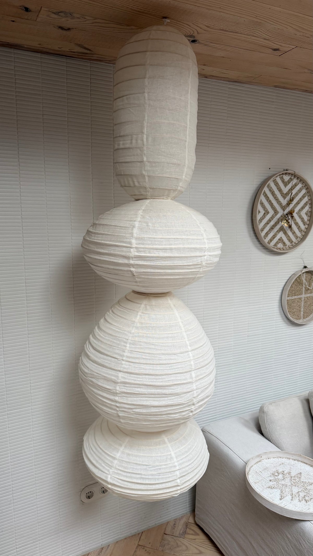 Organische vormen lamp - 4 verschillende vormen - 220 x 40 cm - wit linnen