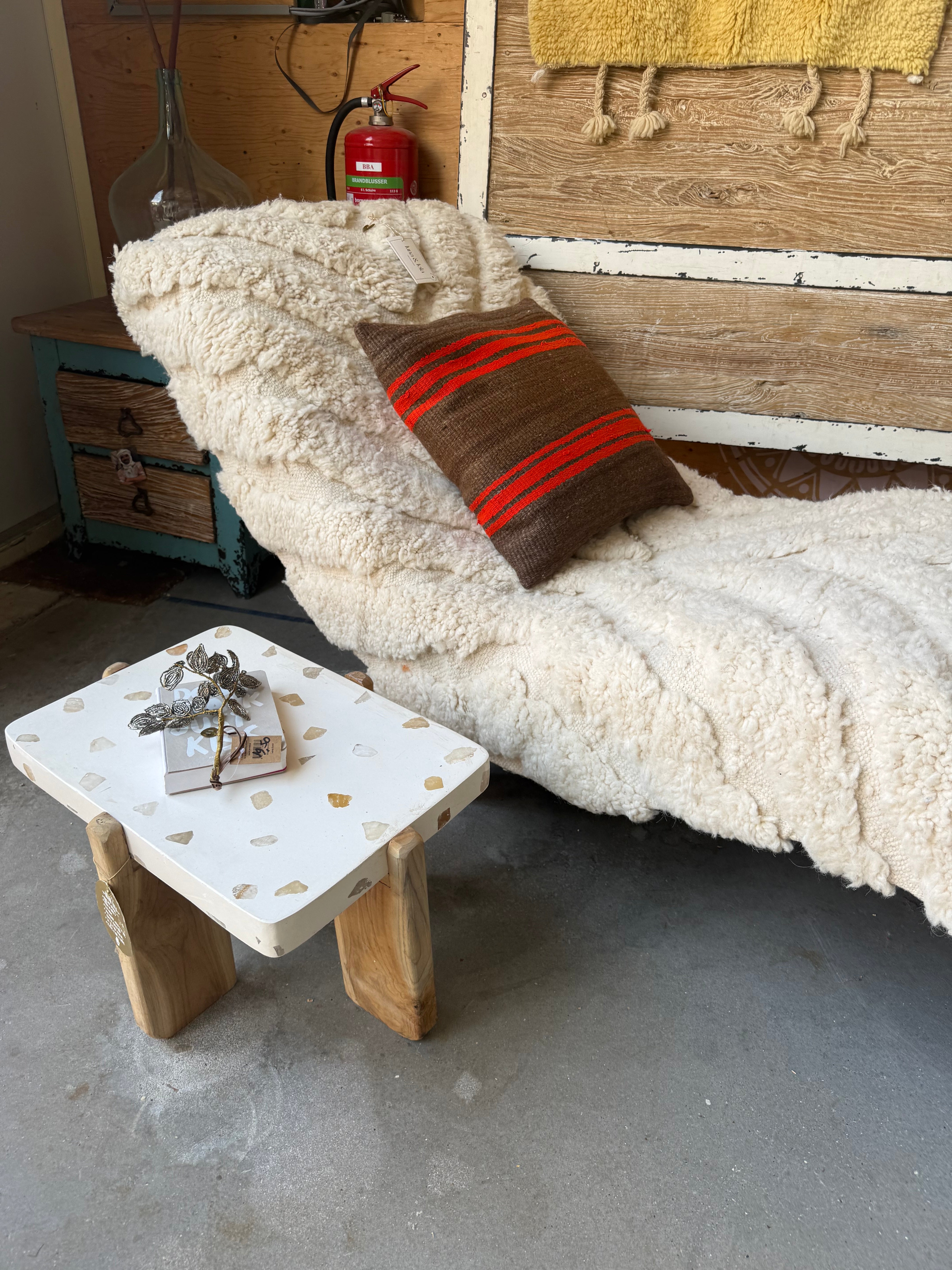 Chaise longue van Berber kleed