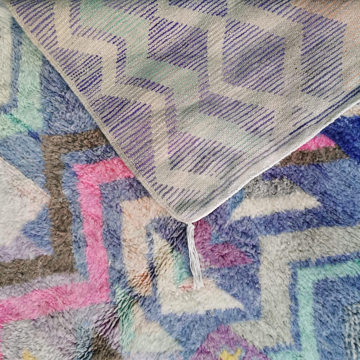 Bajoud kleed 250x 150 cm.