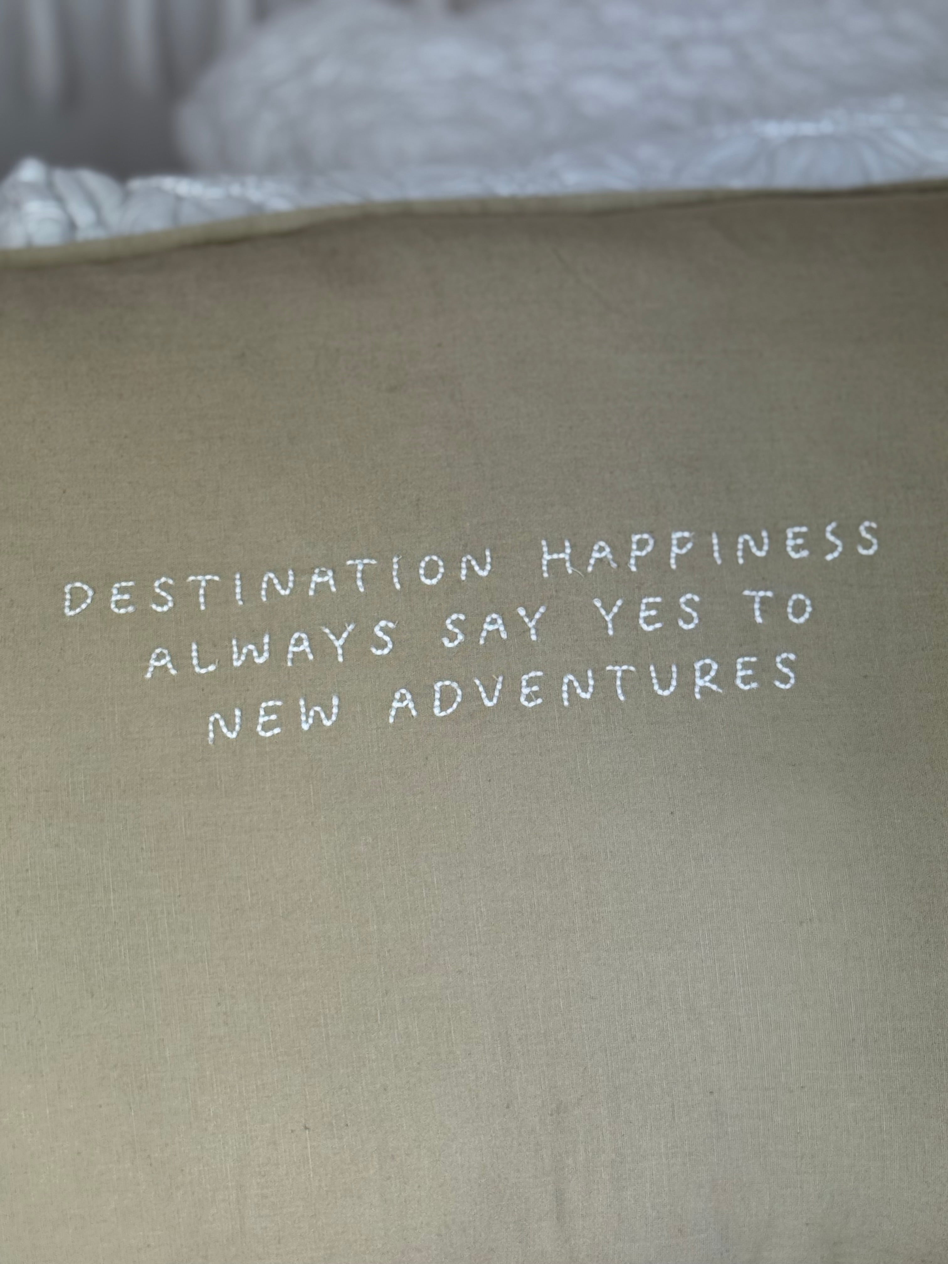 Linnen Pillow + Filling | Destination Happiness | Natural
