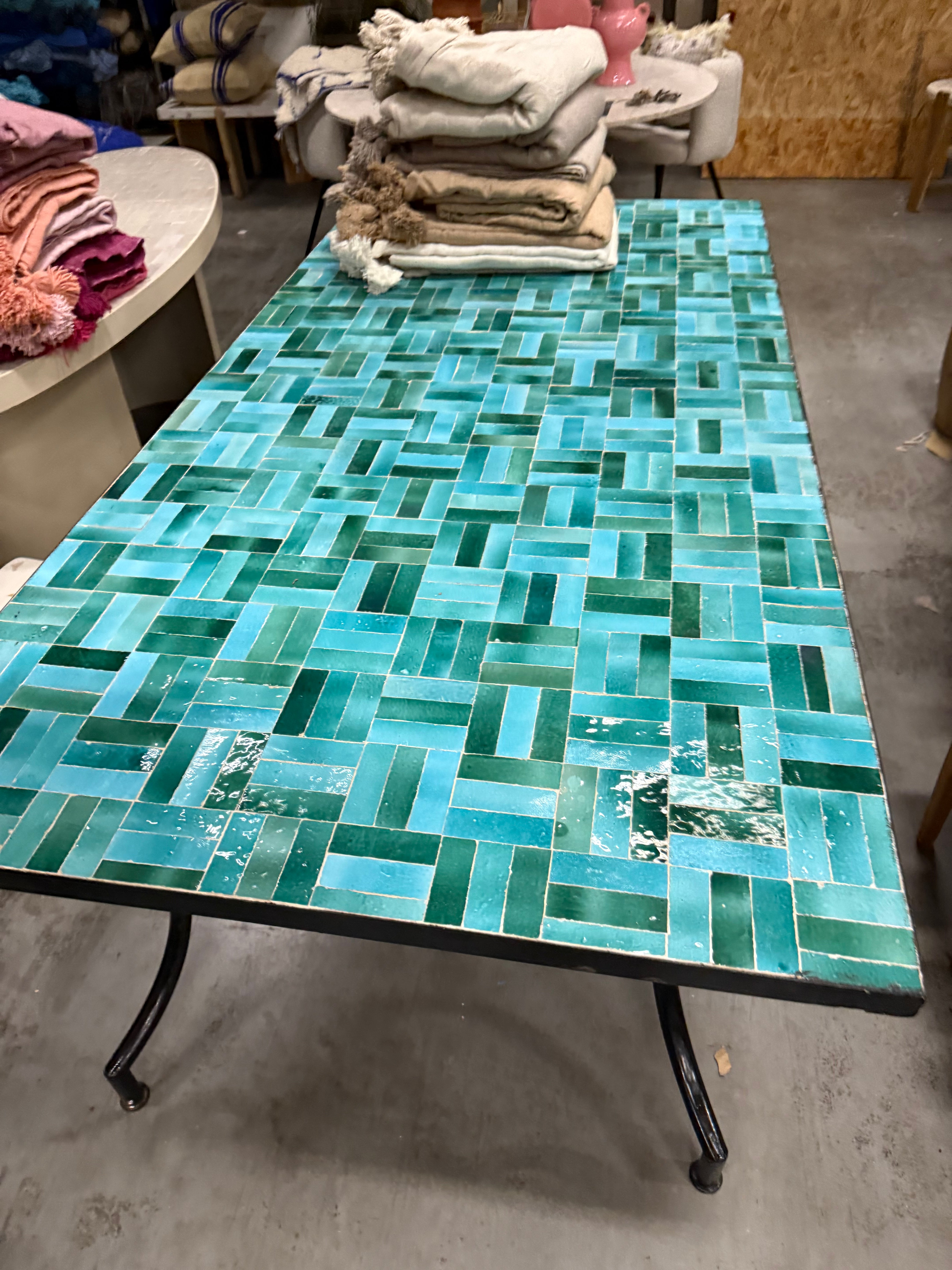 Tegeltjes tafel - turqoise - 200 x 100 cm - uniek exemplaar