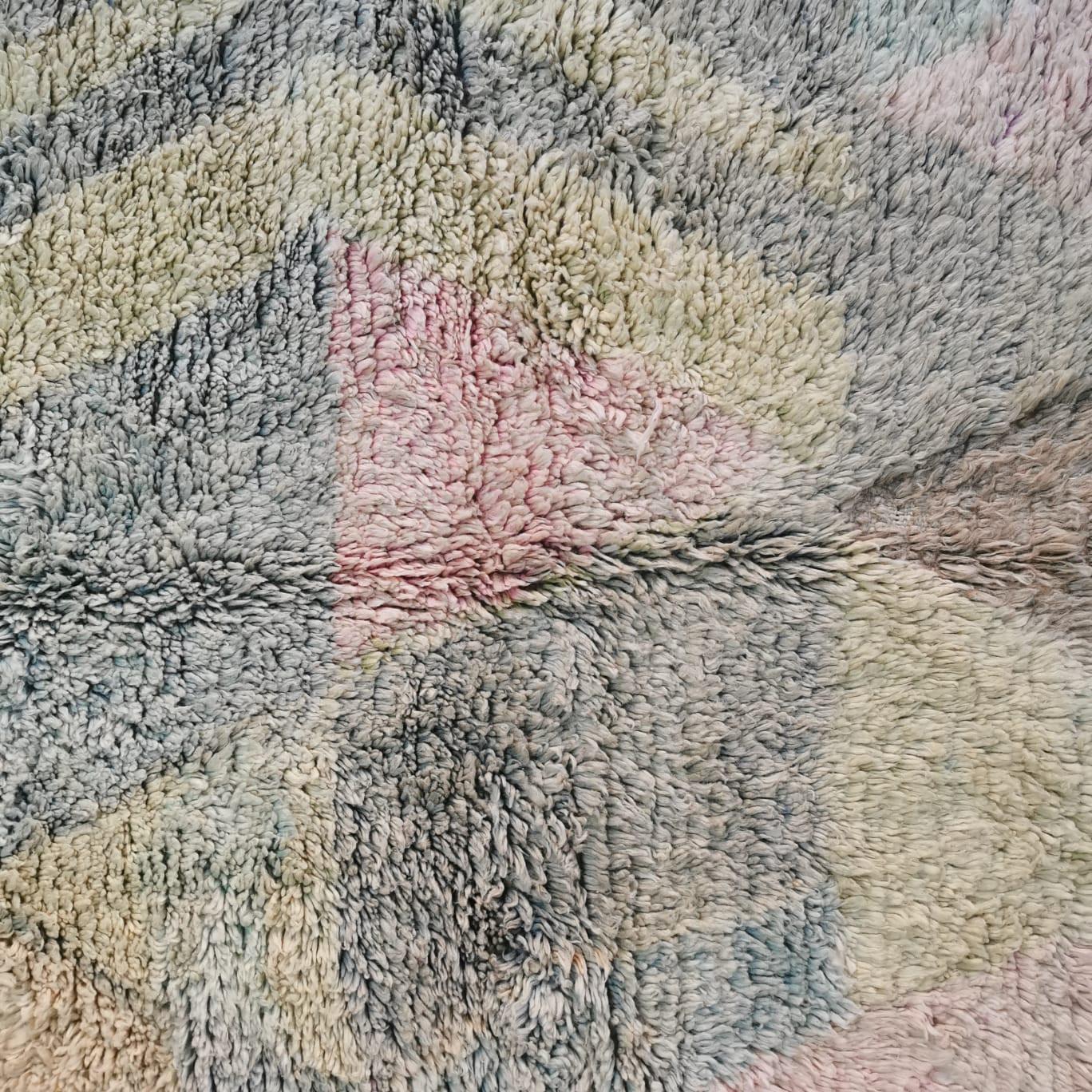 Bajoud kleed 250x 150 cm.