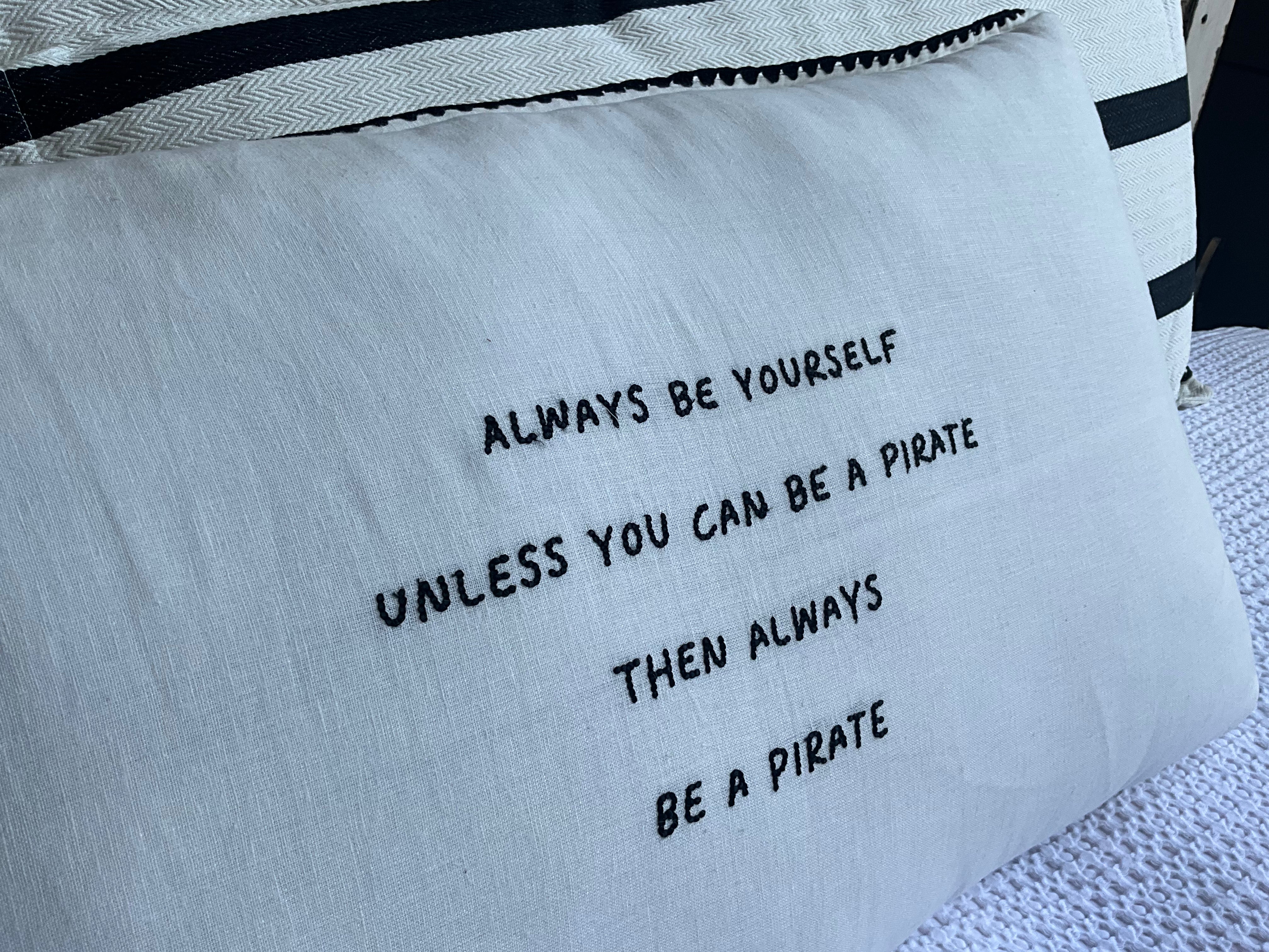 Linnen Pillow + Filling | Always Be Yourself | White