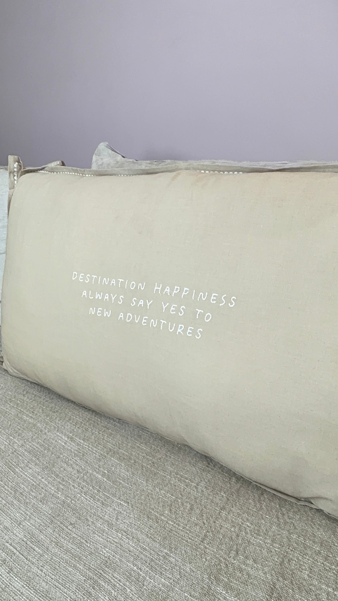 Linnen Pillow + Filling | Destination Happiness | Natural