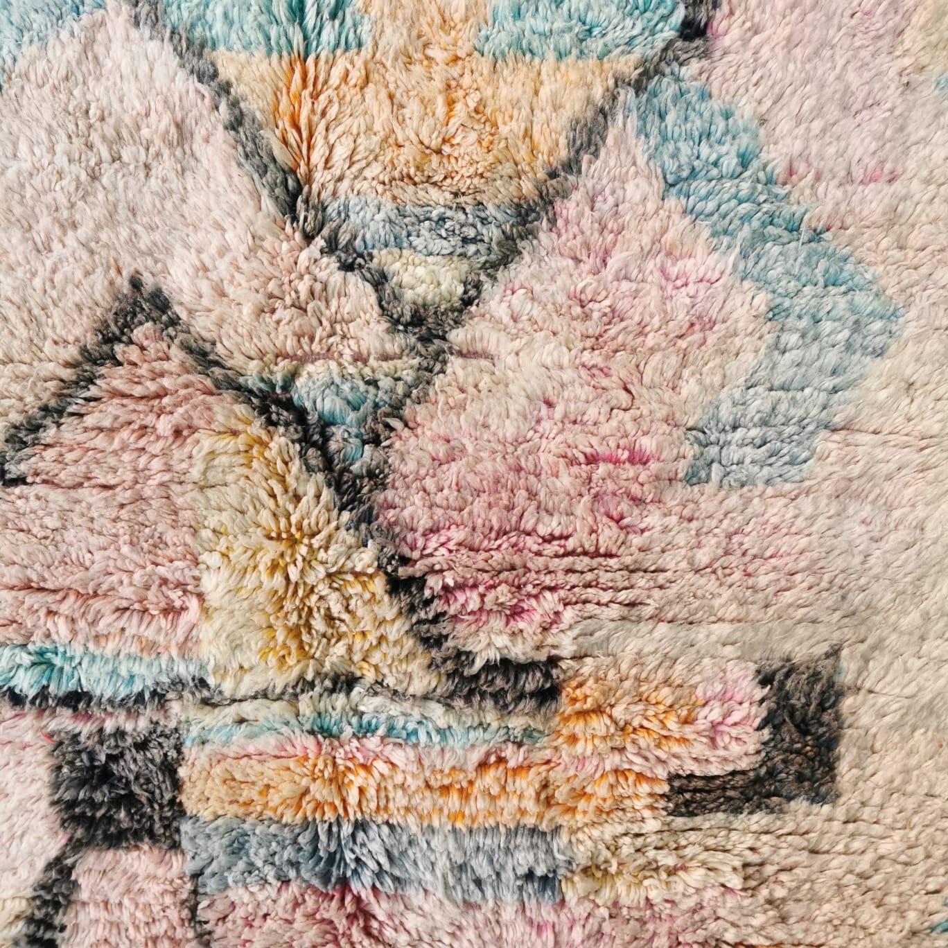 Bajoud kleed 250x 150 cm.