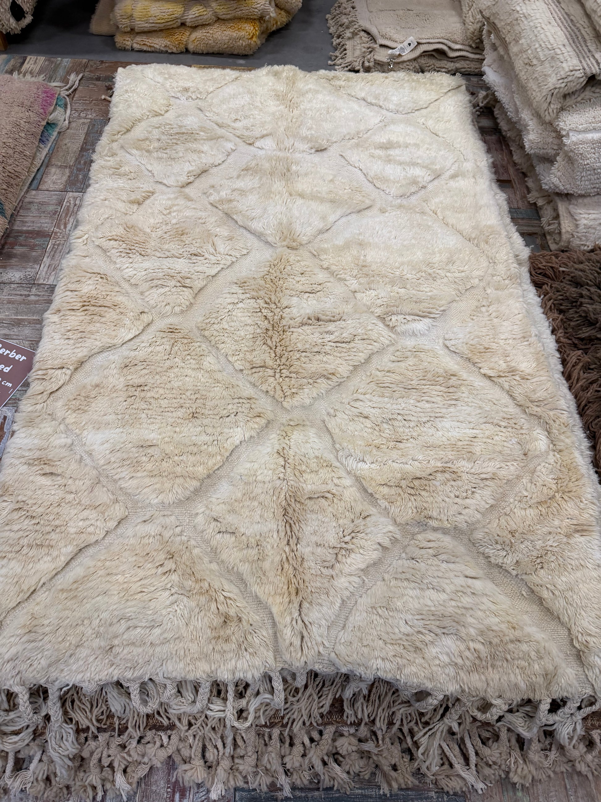 Todra · Handgeknoopt Wollen Vloerkleed · 240 x 150 cm · Gebroken Wit