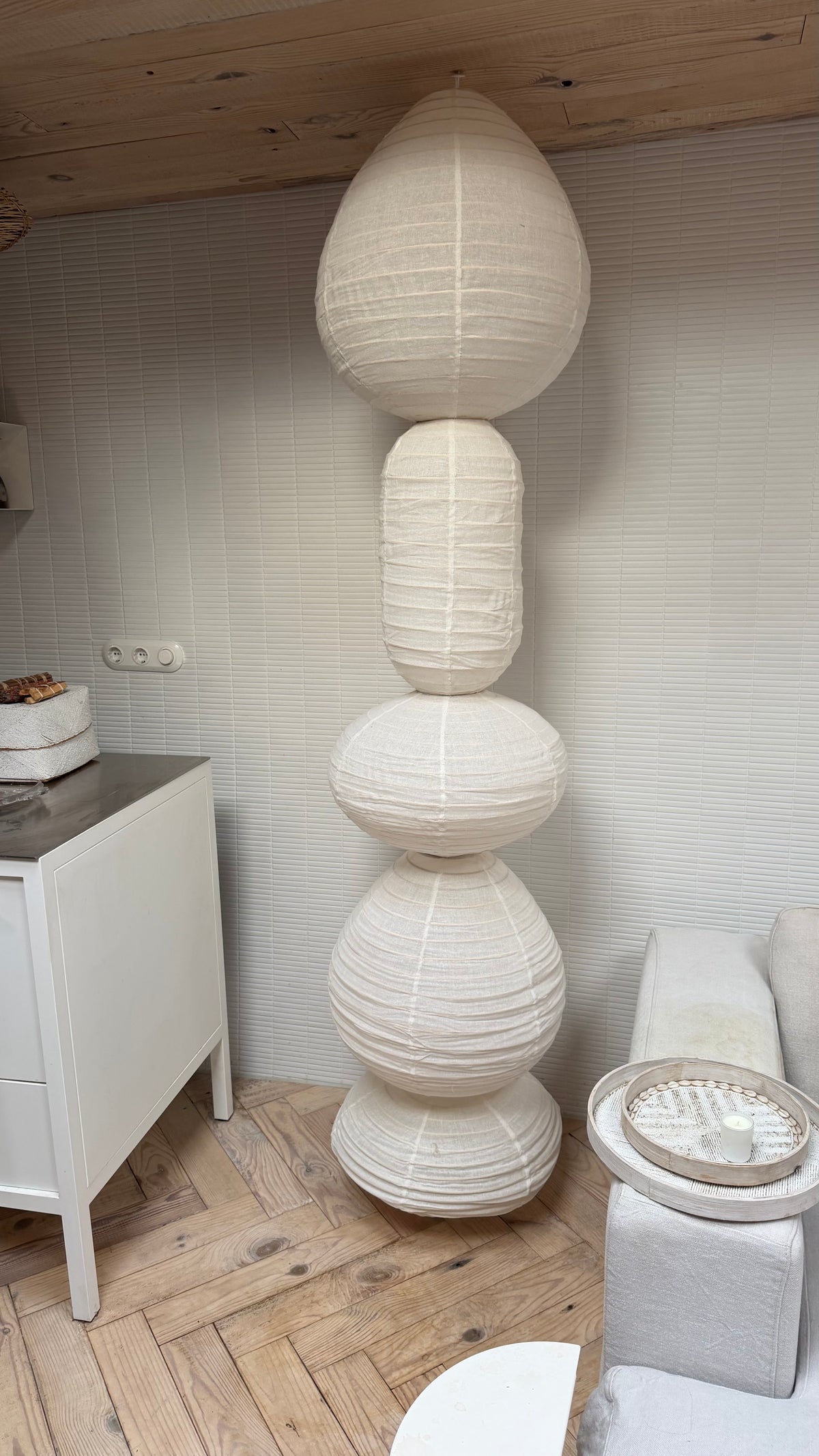 Organische vormen lamp - 5 verschillende vormen - 220 x 40 cm - wit linnen