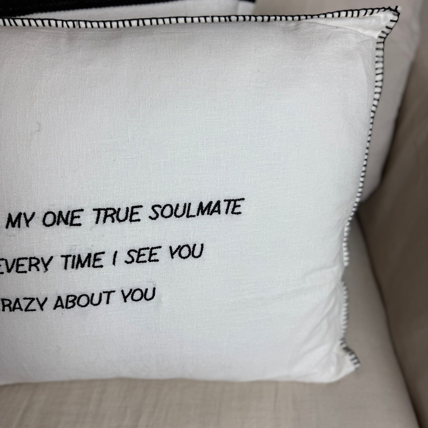 Linnen Pillow + Filling | Love Of My Life | White