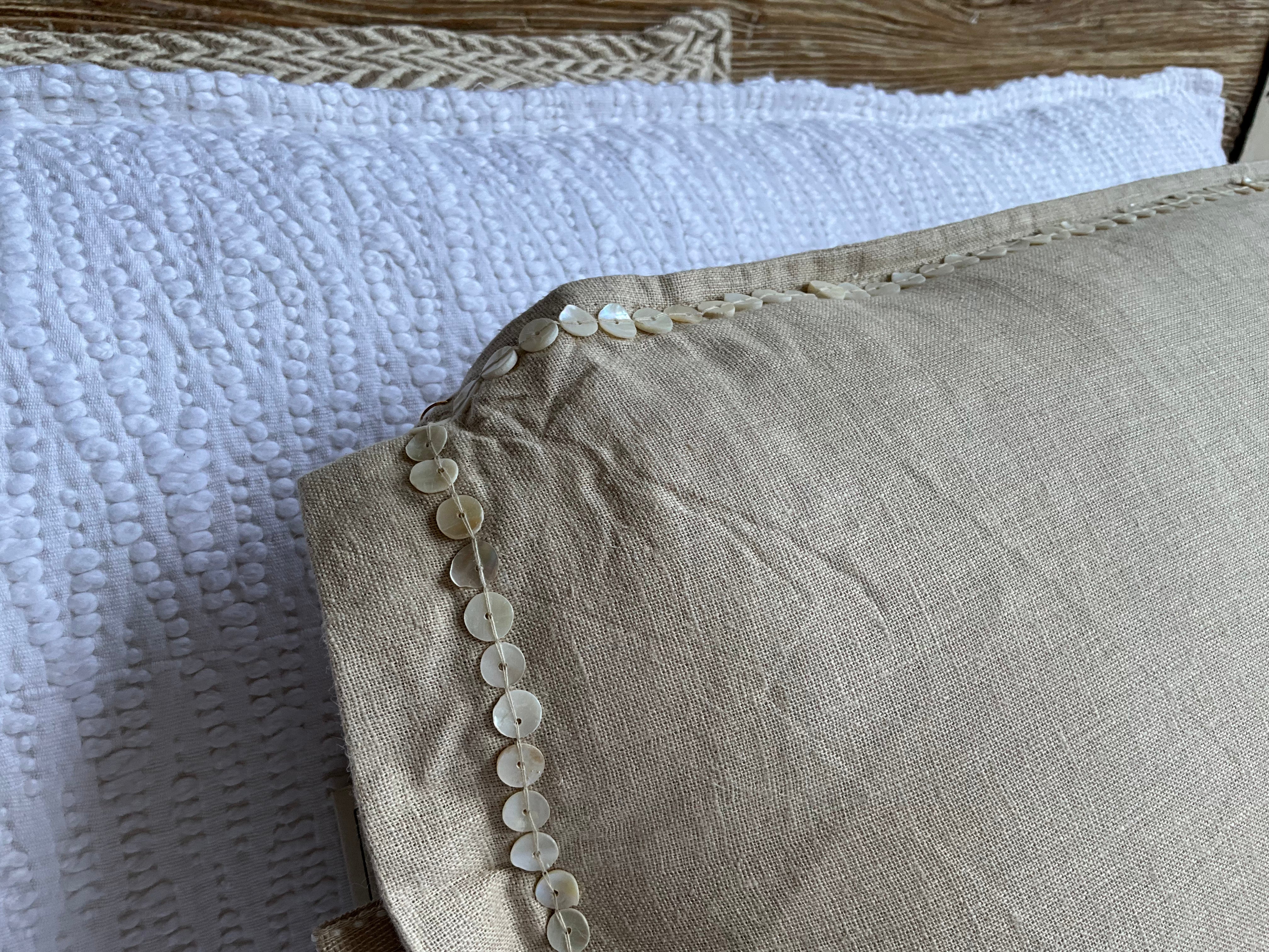 Linnen Pillow + Filling | Can’t Stop The Waves | Natural