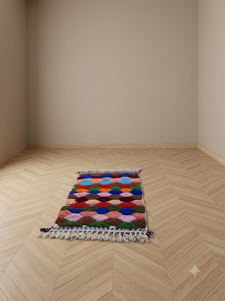 Tapijt 150 x 100 centimeter echt berber 100% wol uniek exemplaar, handgeknoopt