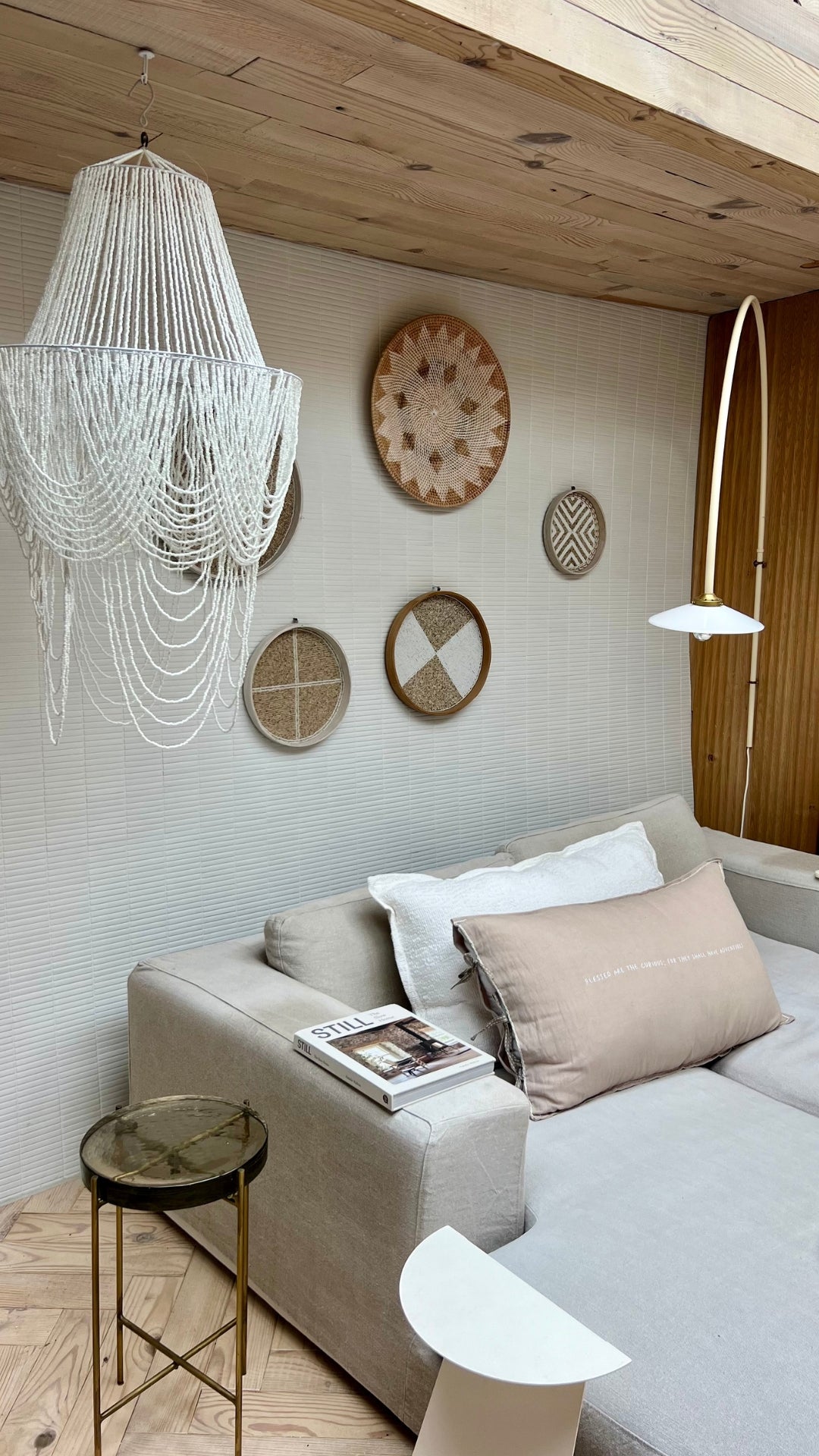 Beaded Hanging Lamp - White
