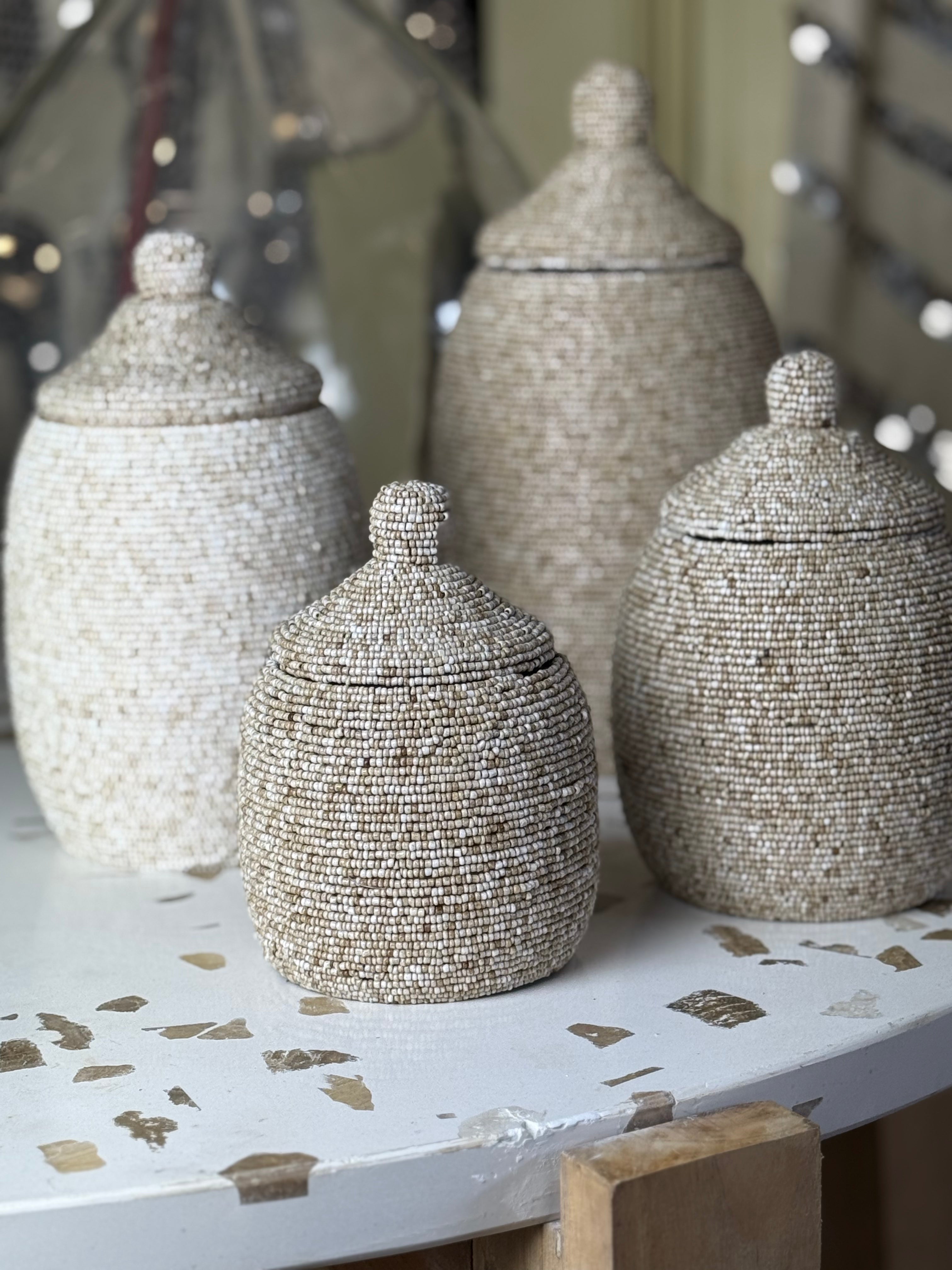 Set van 4 - houten sier vazen met kralenwerk