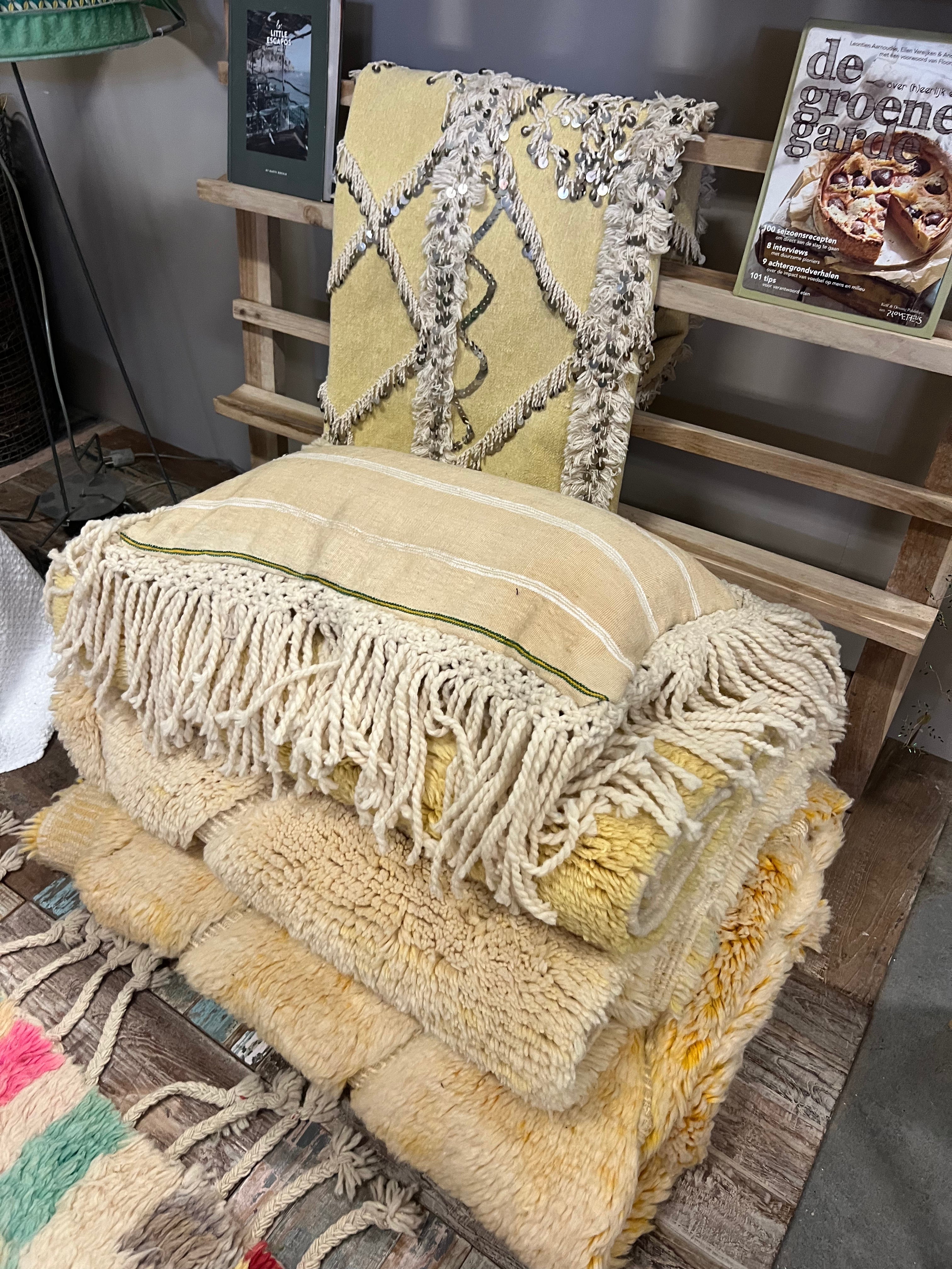 Tapijt geel + gebroken wit 100% Wol |  160 x 270 cm - uniek exemplaar