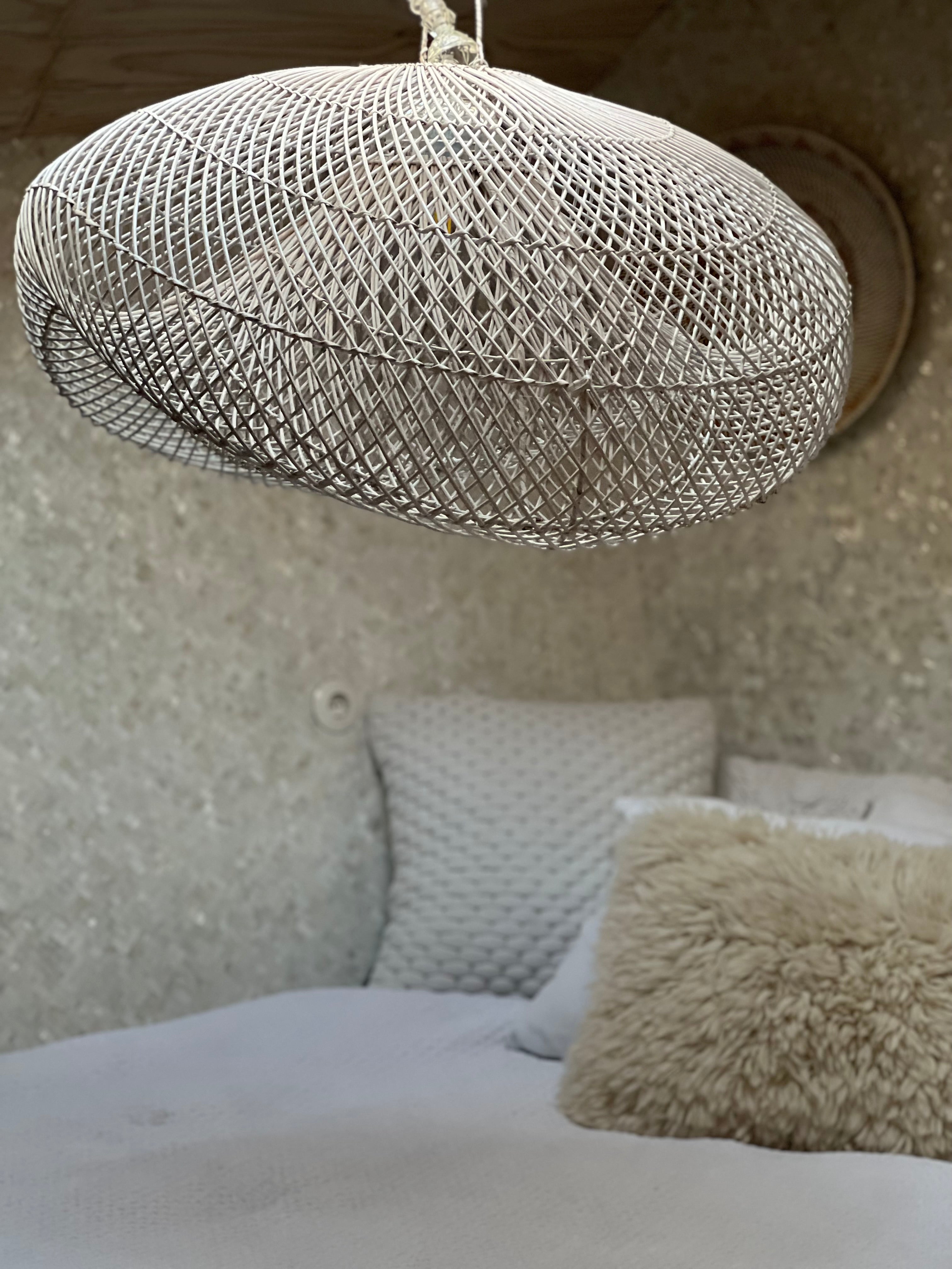 XL Handcrafted Rattan Lamp - Cloud | White | 40 cm