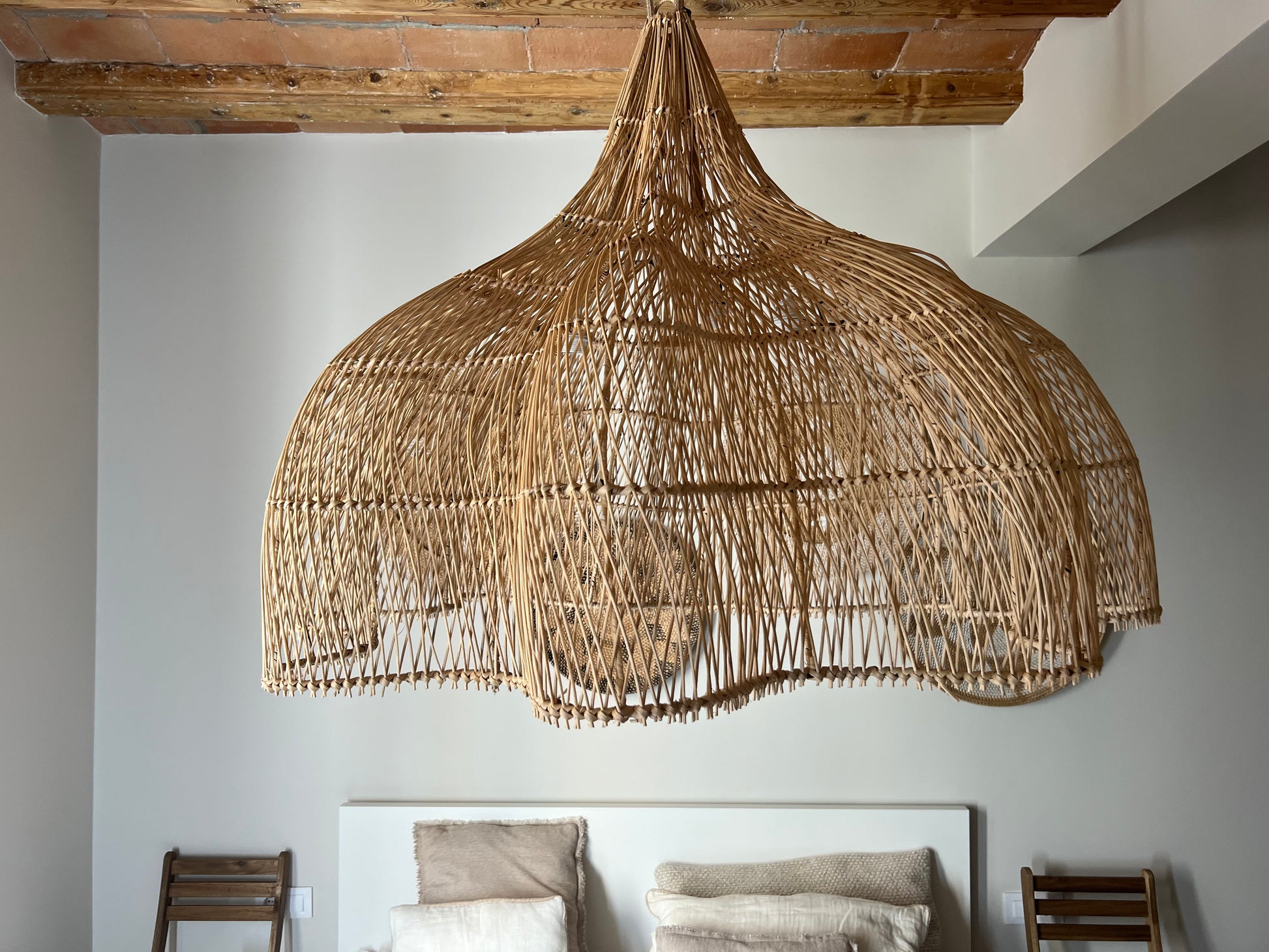 Flower Rattan Lamp (80 cm) - Boho Ceiling Light | Mandala Stencil
