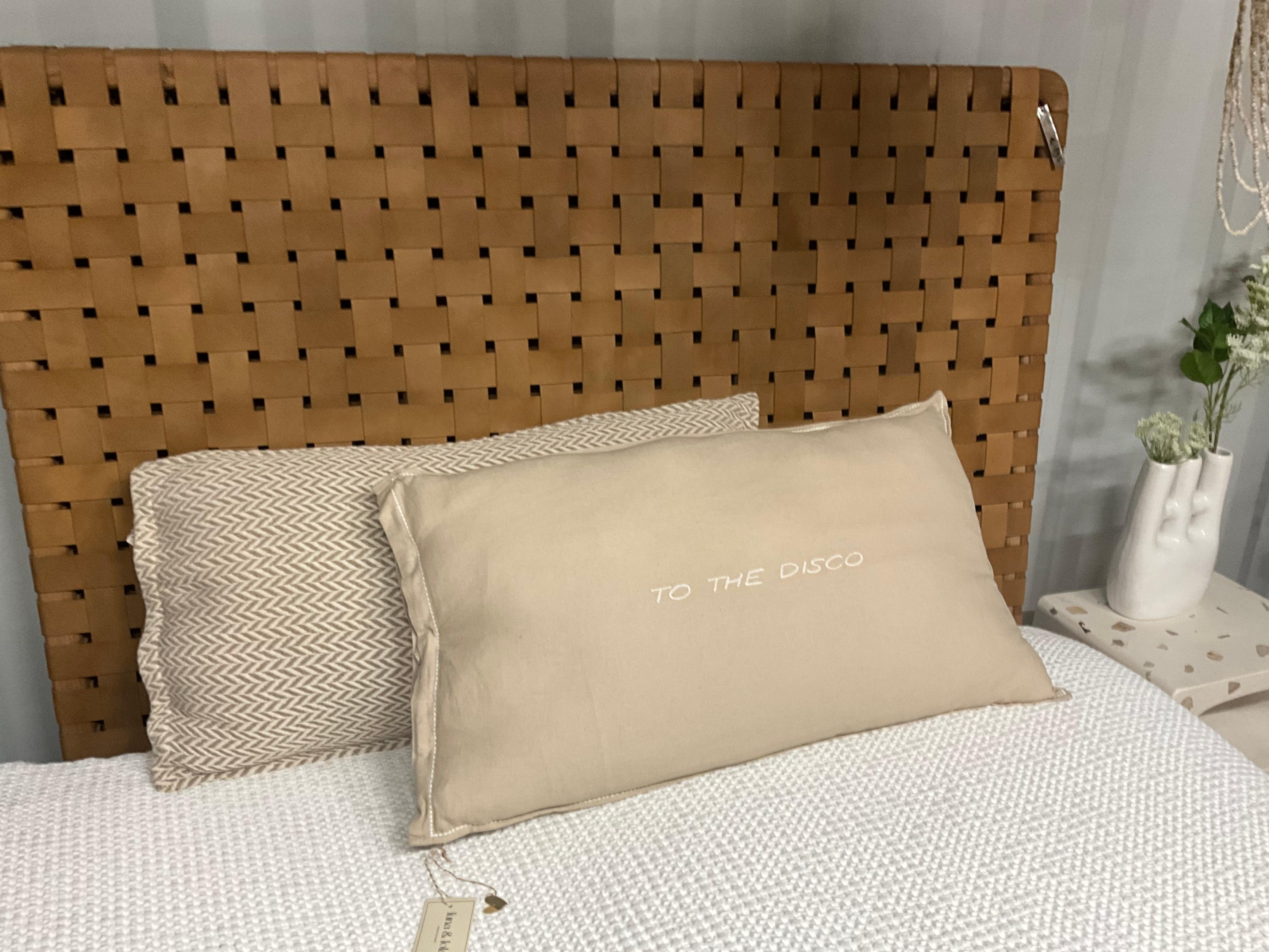 Linnen Pillow + Filling | To The Disco | Natural