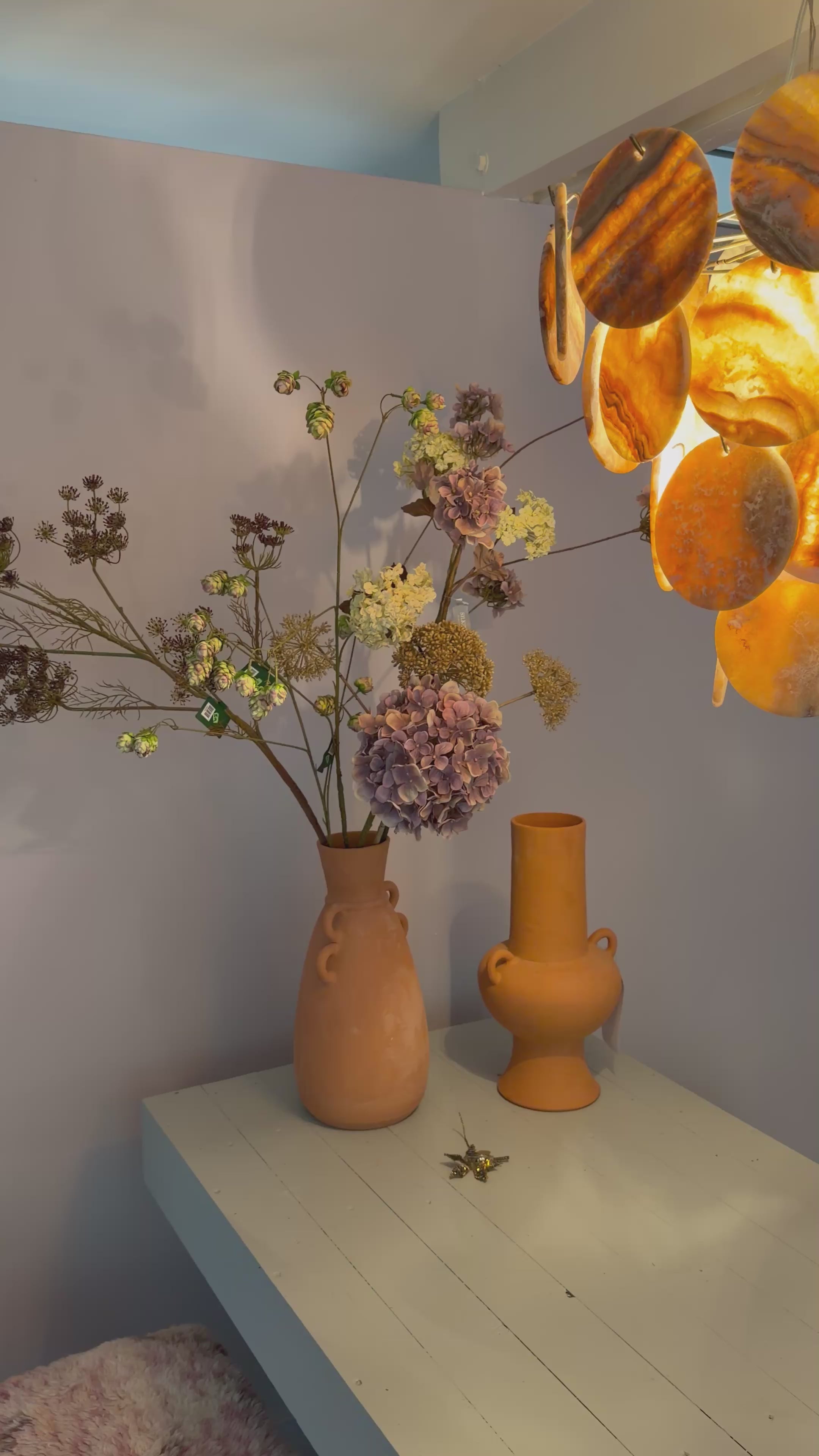 Speel de video af Boeket LUNA Nº 4 | Handgebonden Silka kunstbloemen