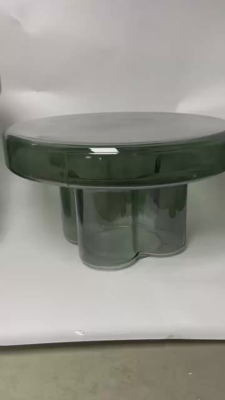 Speel de video af Smeralda · Handgeblazen Glazen Bijzettafel · Groen