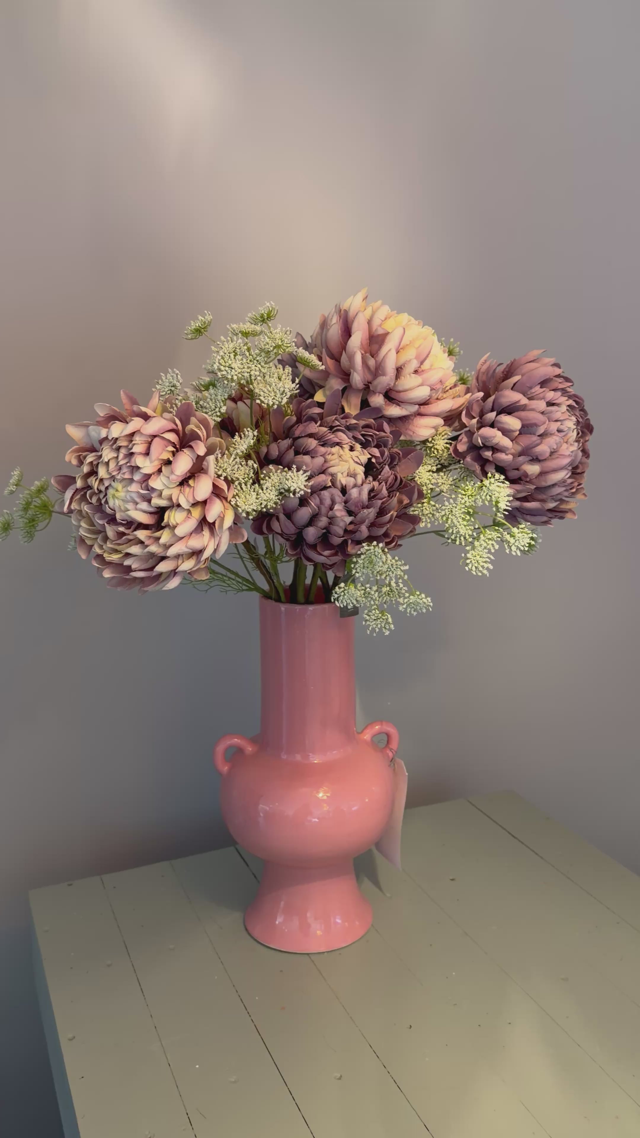 Speel de video af Boeket Luna Lola Nº 5| Handgebonden Silka kunstbloemen