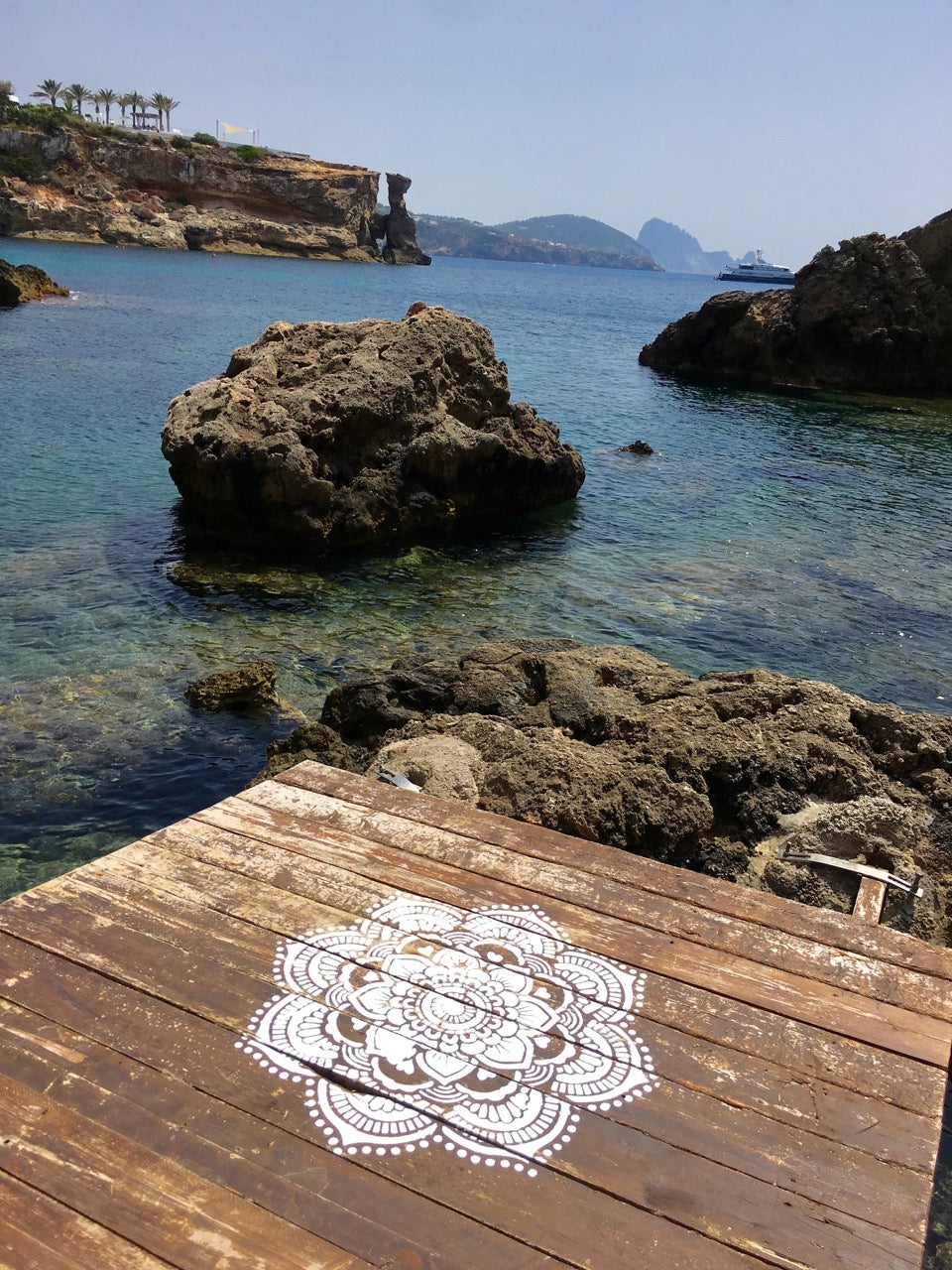 Yoga Mandala - XL Mandala Stencil